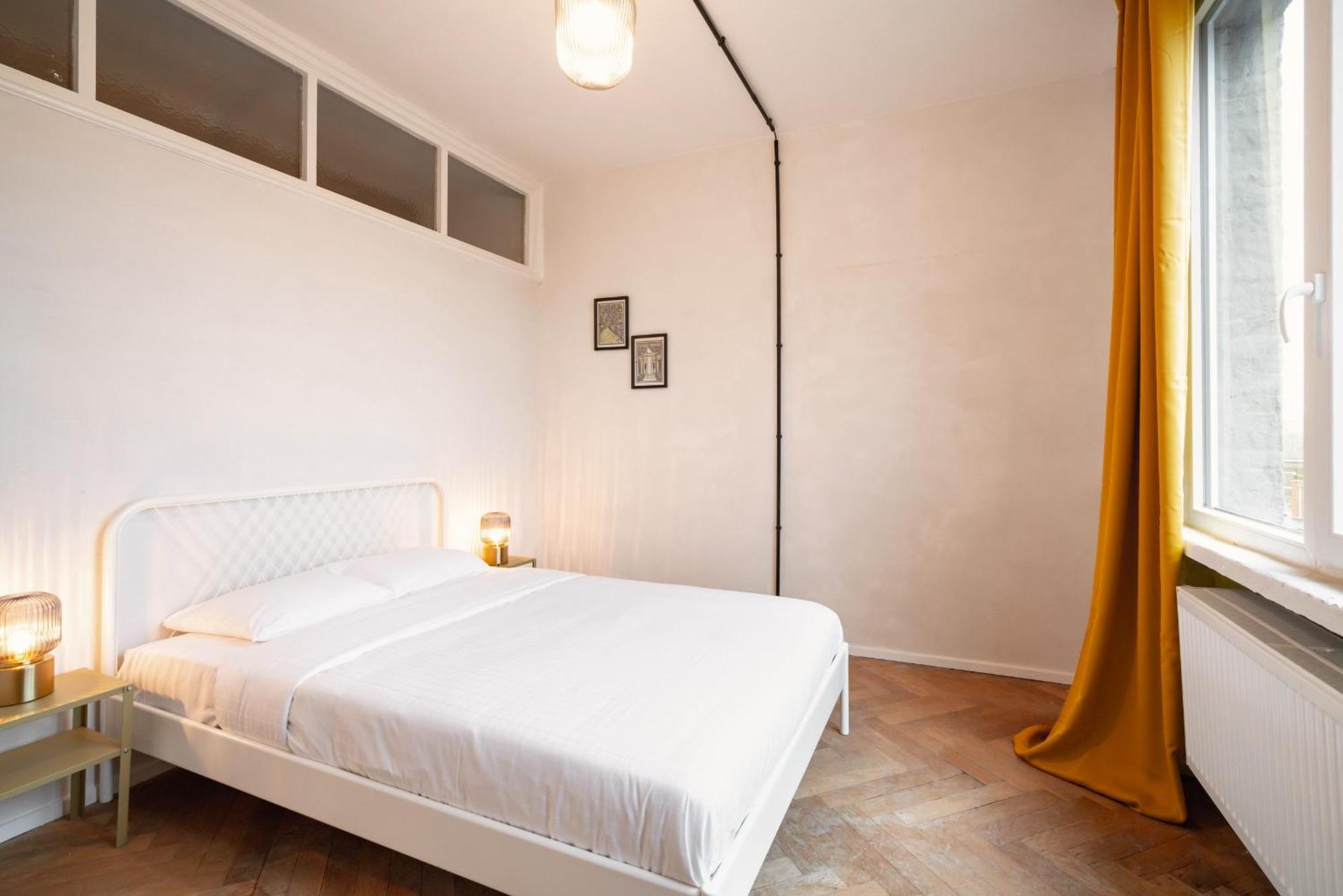 Two-Bedroom Apartments In The Heart Of Антверпен Екстериор снимка