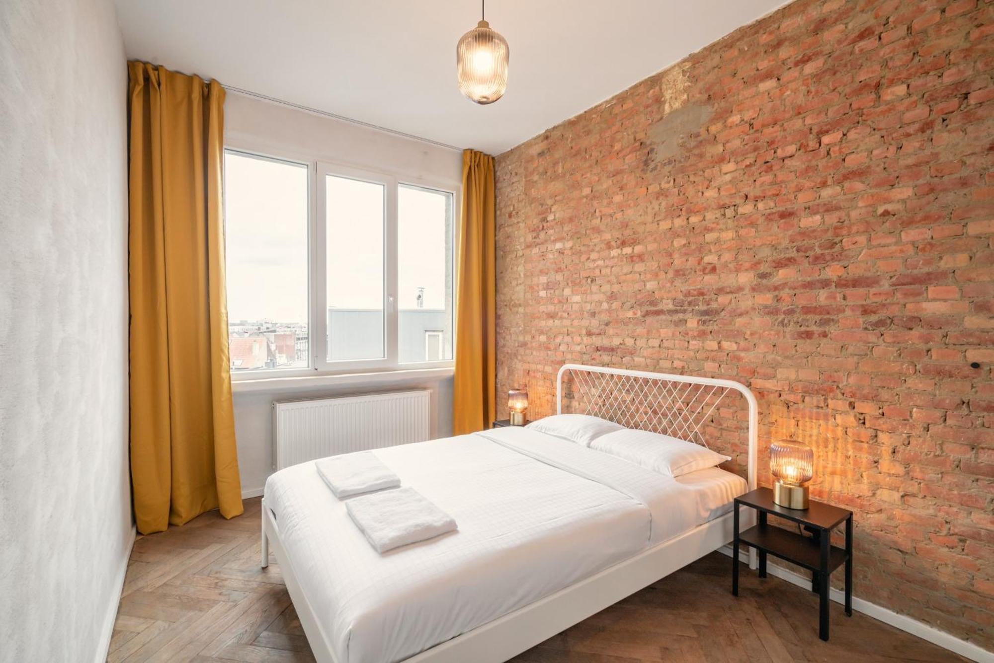 Two-Bedroom Apartments In The Heart Of Антверпен Екстериор снимка