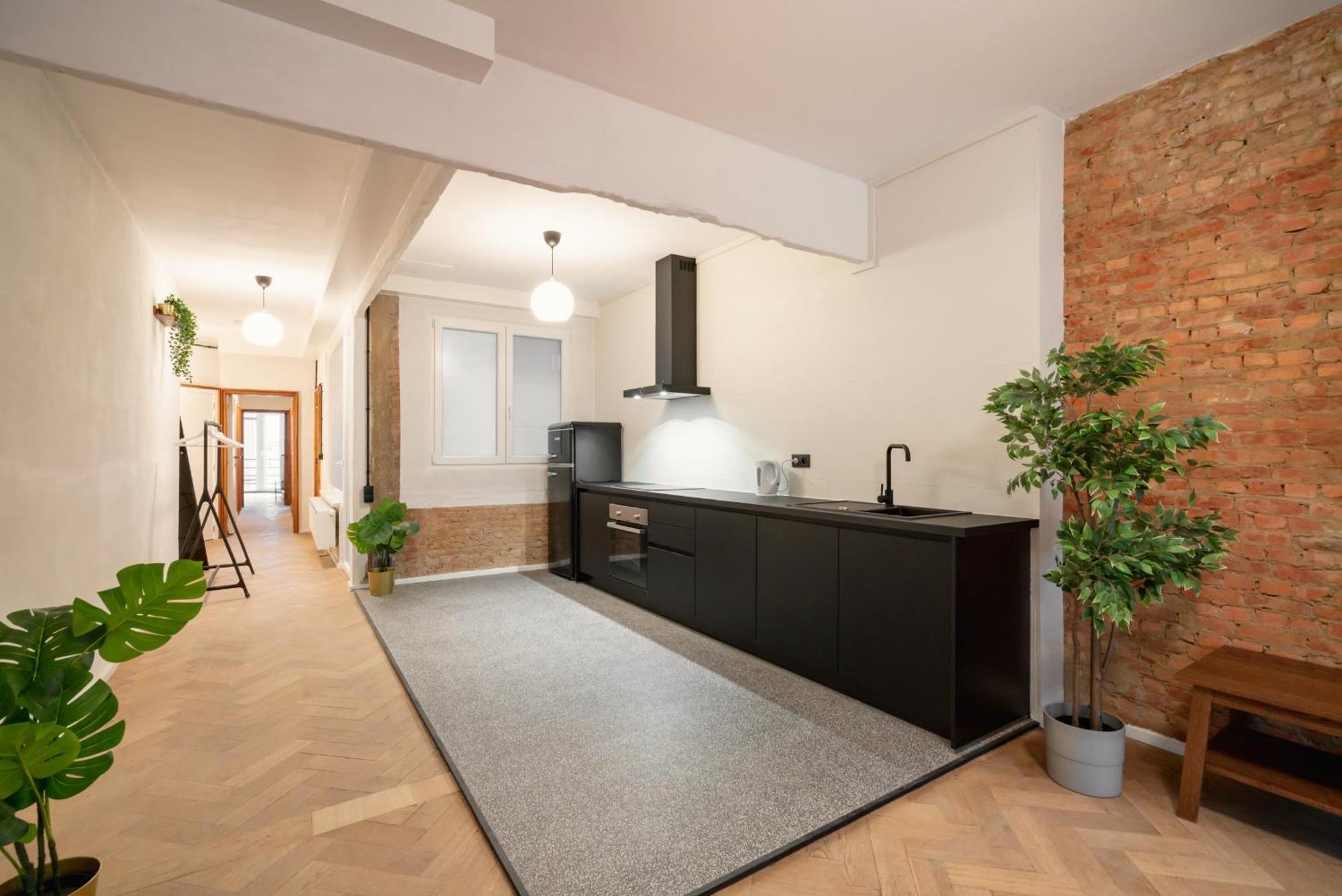 Two-Bedroom Apartments In The Heart Of Антверпен Екстериор снимка
